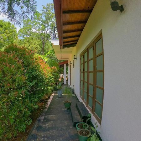 The Sigiriya White House Apartment Exterior photo