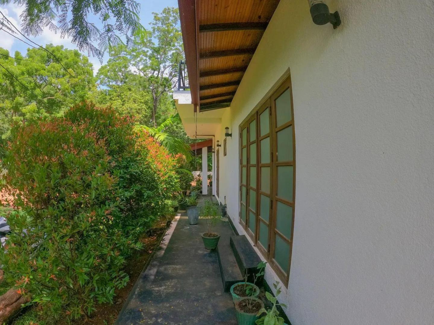 The Sigiriya White House Apartment Exterior photo
